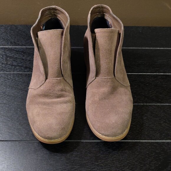 Blondo Verona Tan Suede Waterproof Ankle Boots SIZE 7.5 M - Picture 3 of 8